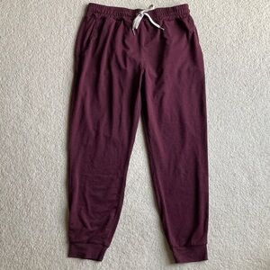 Vuori performance joggers